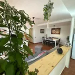 Daire La Isla House 5 Minuti Centro-spiaggia *