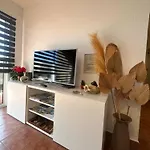 La Isla House 5 Minuti Centro-spiaggia