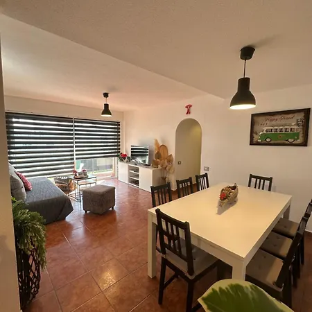 La Isla House 5 Minuti Centro-spiaggia Daire