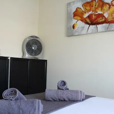 La Isla House 5 Minuti Centro-spiaggia